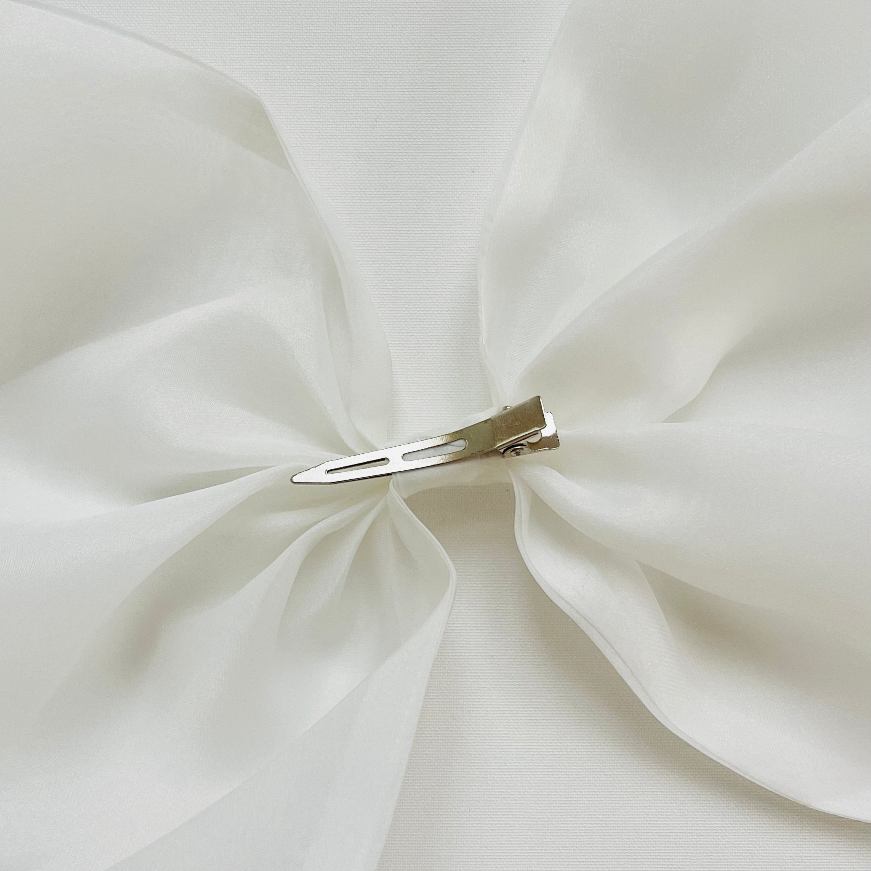 DOLLY WORLD BIG ORGANZA HAIR BOW white