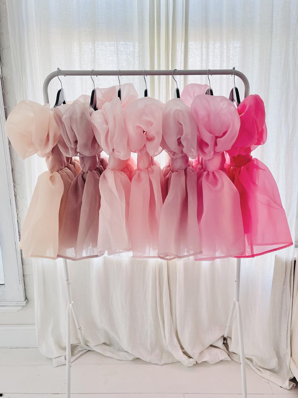 DOLLY V-BACK PUFF SLEEVE ORGANZA TUTU DRESS sugar pink