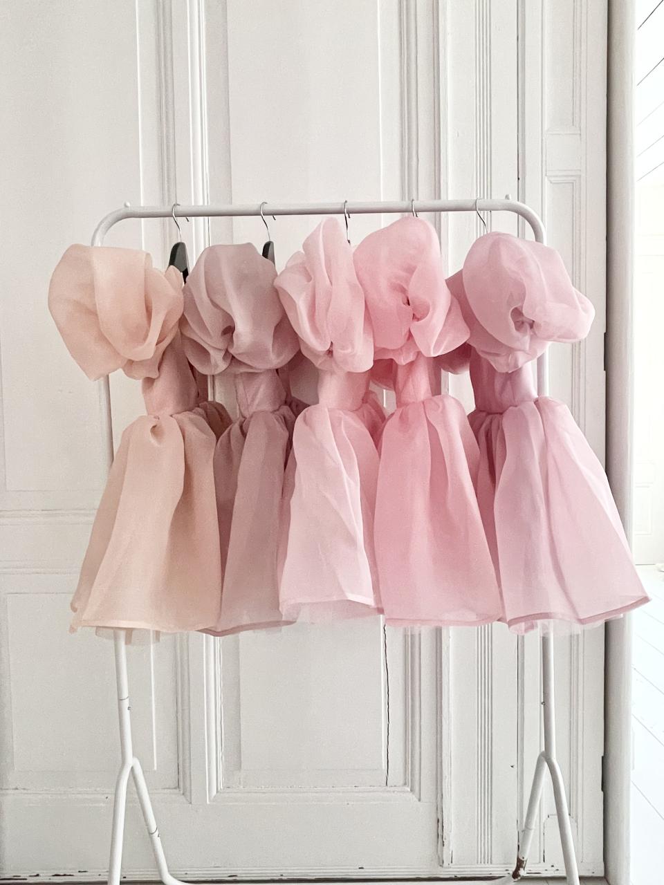 DOLLY V-BACK PUFF SLEEVE ORGANZA TUTU DRESS mauve