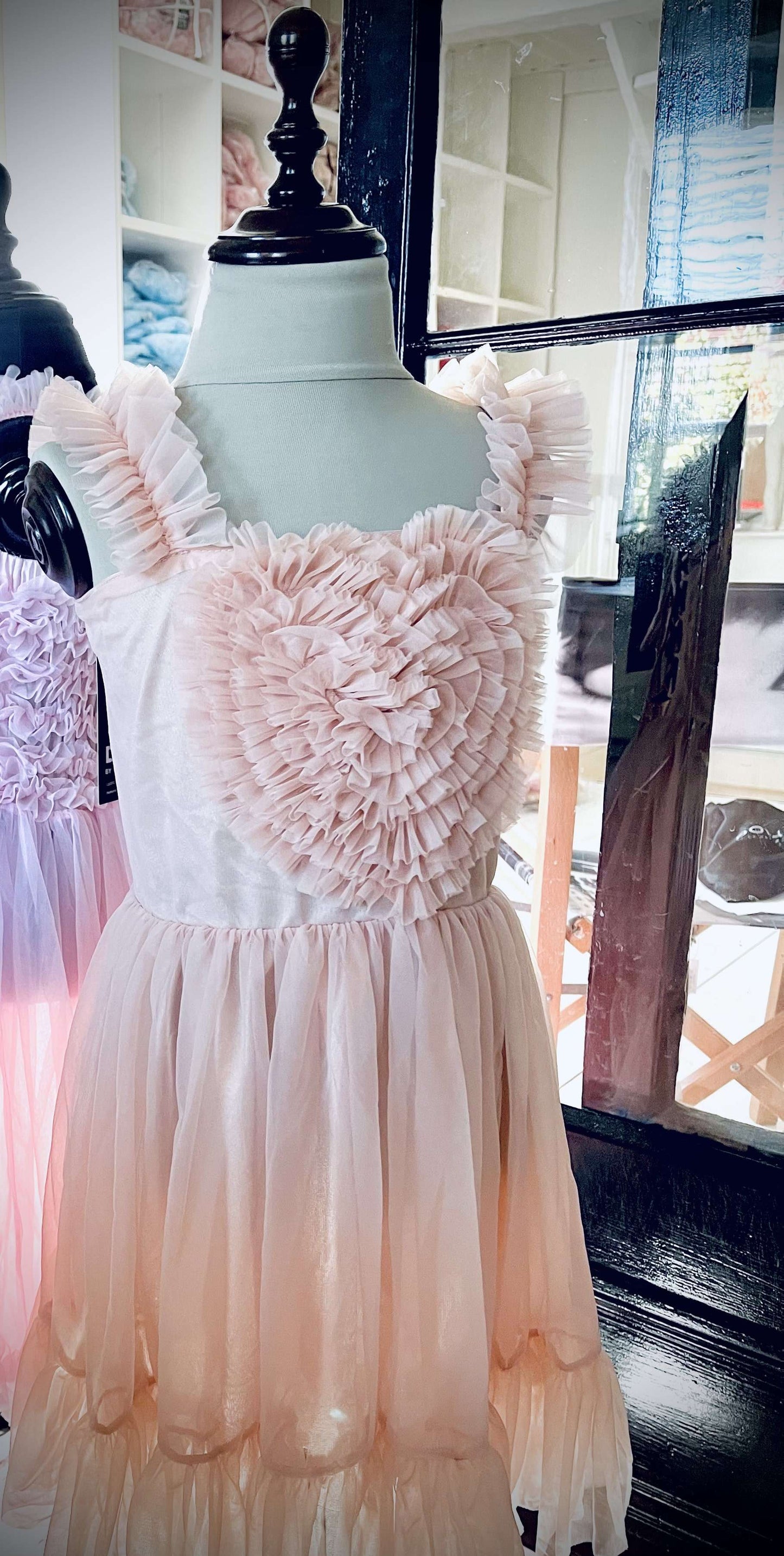VESTIDO DE CORAZONES CON CORDONES EN LA ESPALDA DOLLY ♥ ballet pink