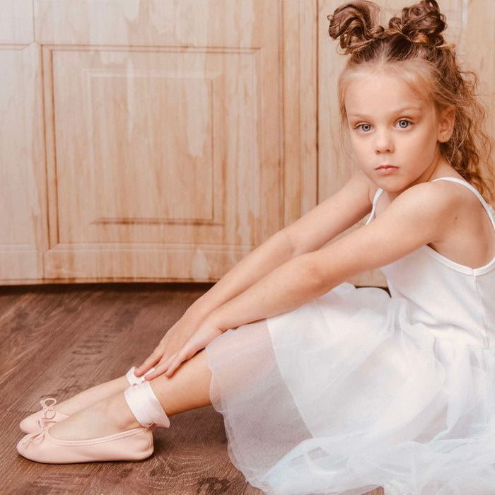 DOLLY by Le Petit Tom ® BAILARINAS CLÁSICAS CON LAZOS rosa