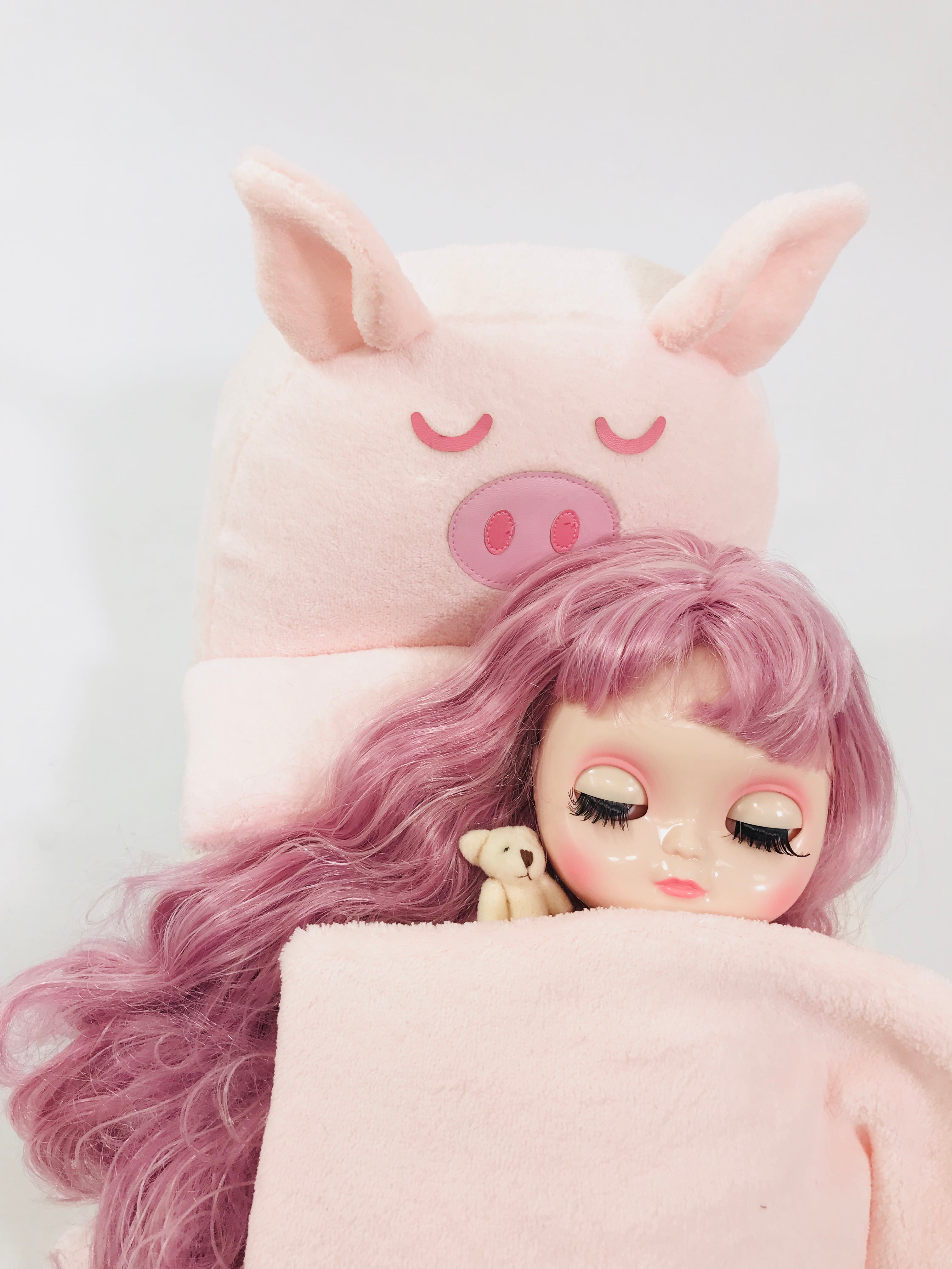 Muñeca ANGELA MINI PELUCHE ARTICULADO blanco roto
