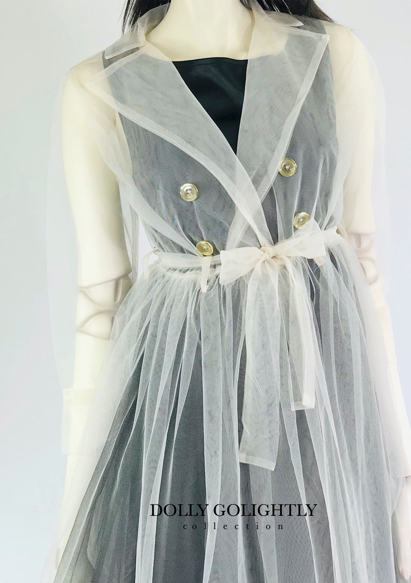 DOLLY GOLIGHTLY Breakfast @ Tiffany's TULLE TRENCHCOAT I ♥coffee