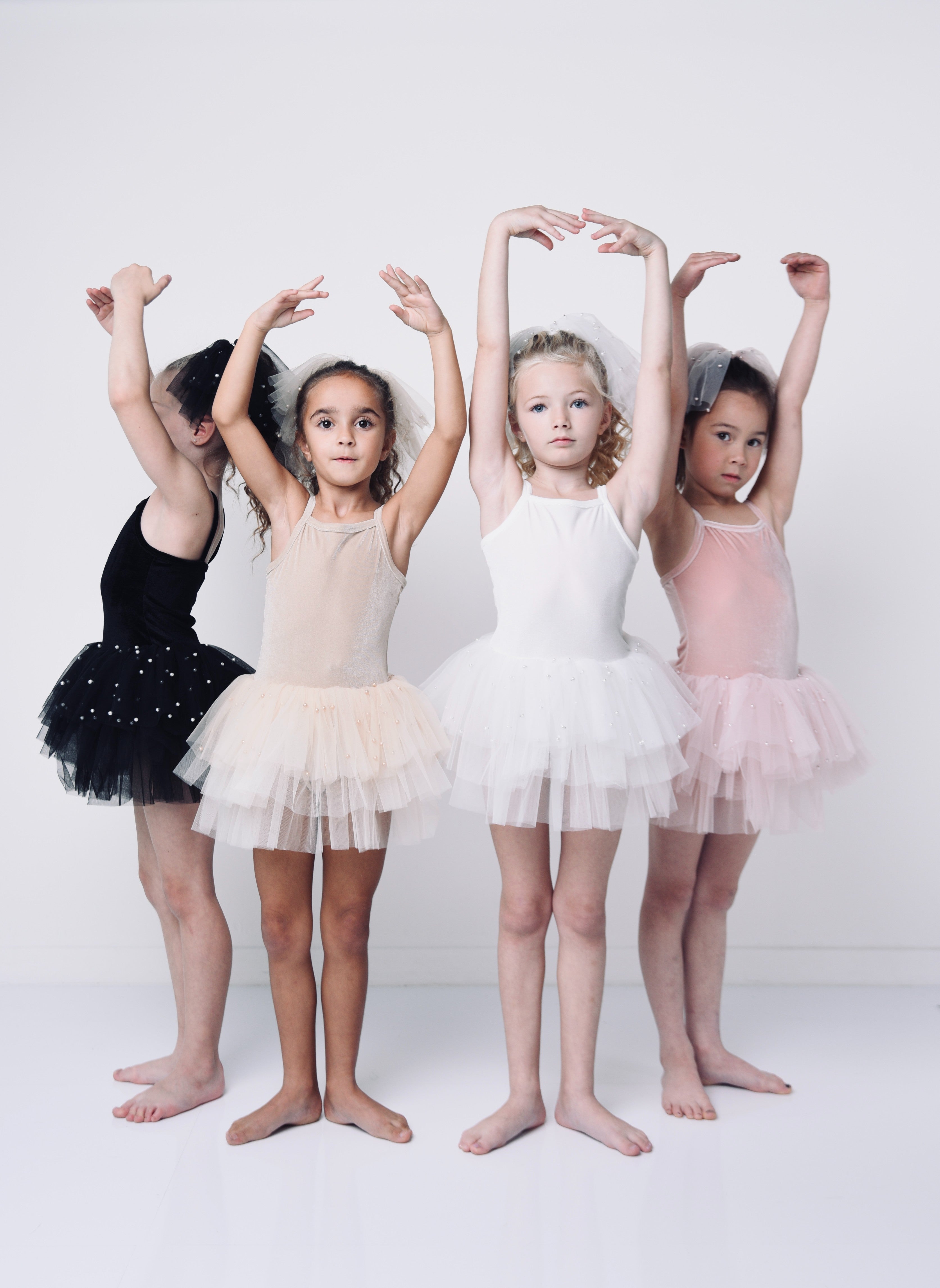 DOLLY® VELVET LEOTARD ROMPER WITH PEARL TULLE cream ⚪