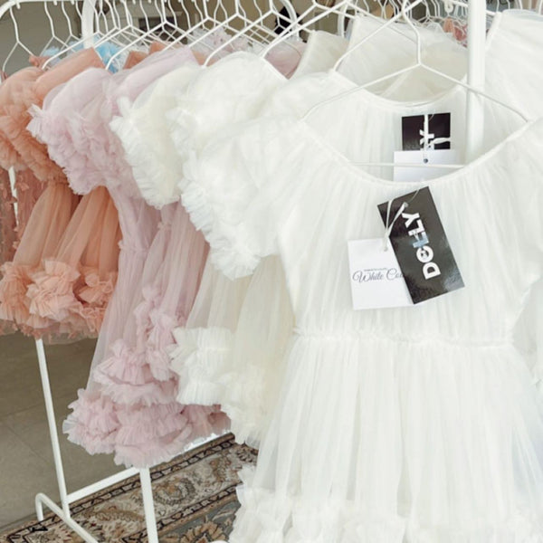 DOLLY Frilly Dresses