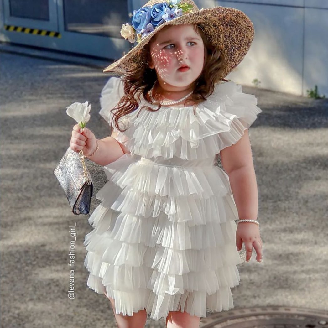 LOOK AT THIS DOLLY W