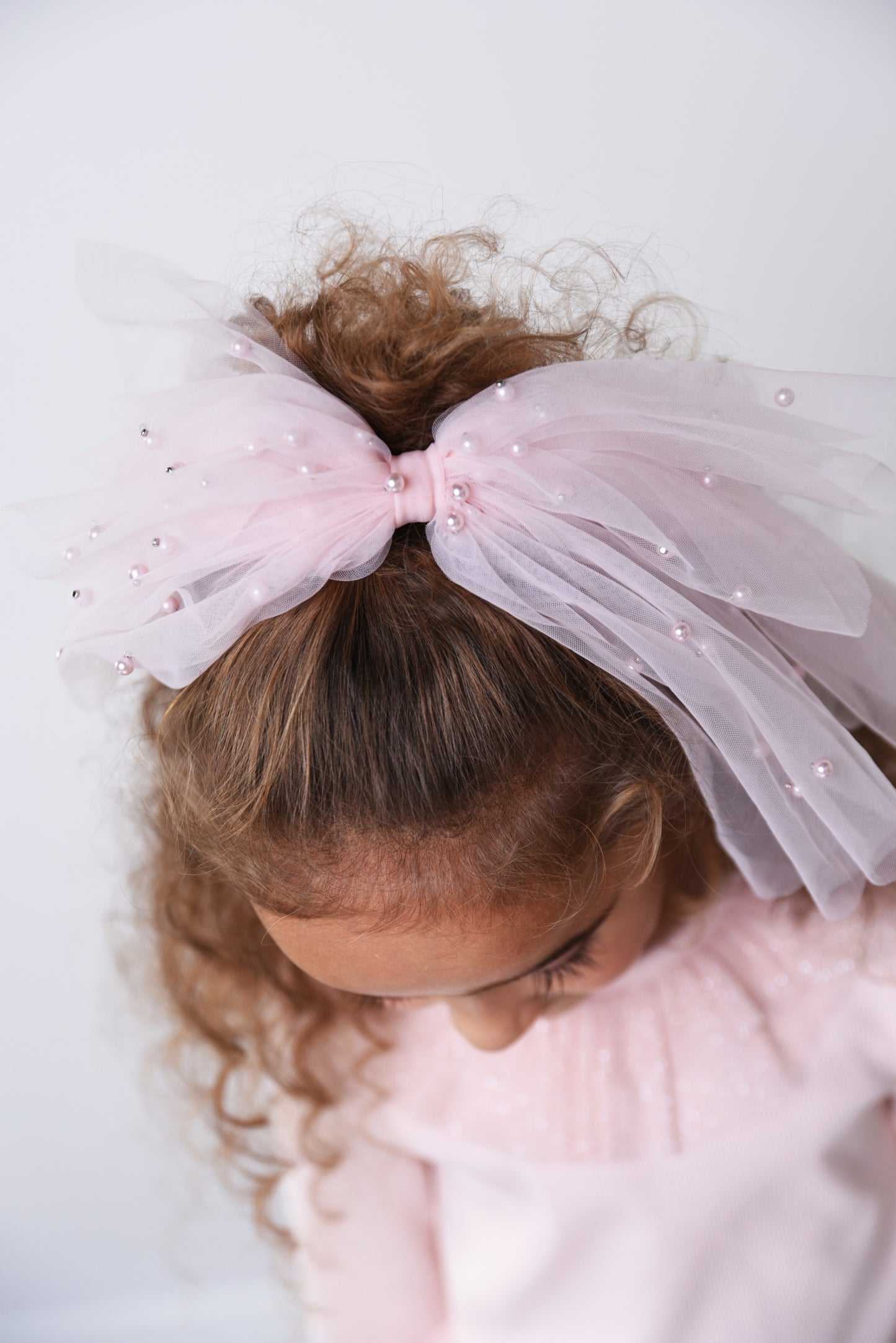 DOLLY® PEARL TULLE TIERED HAIR BOW  4 colors  ⚪
