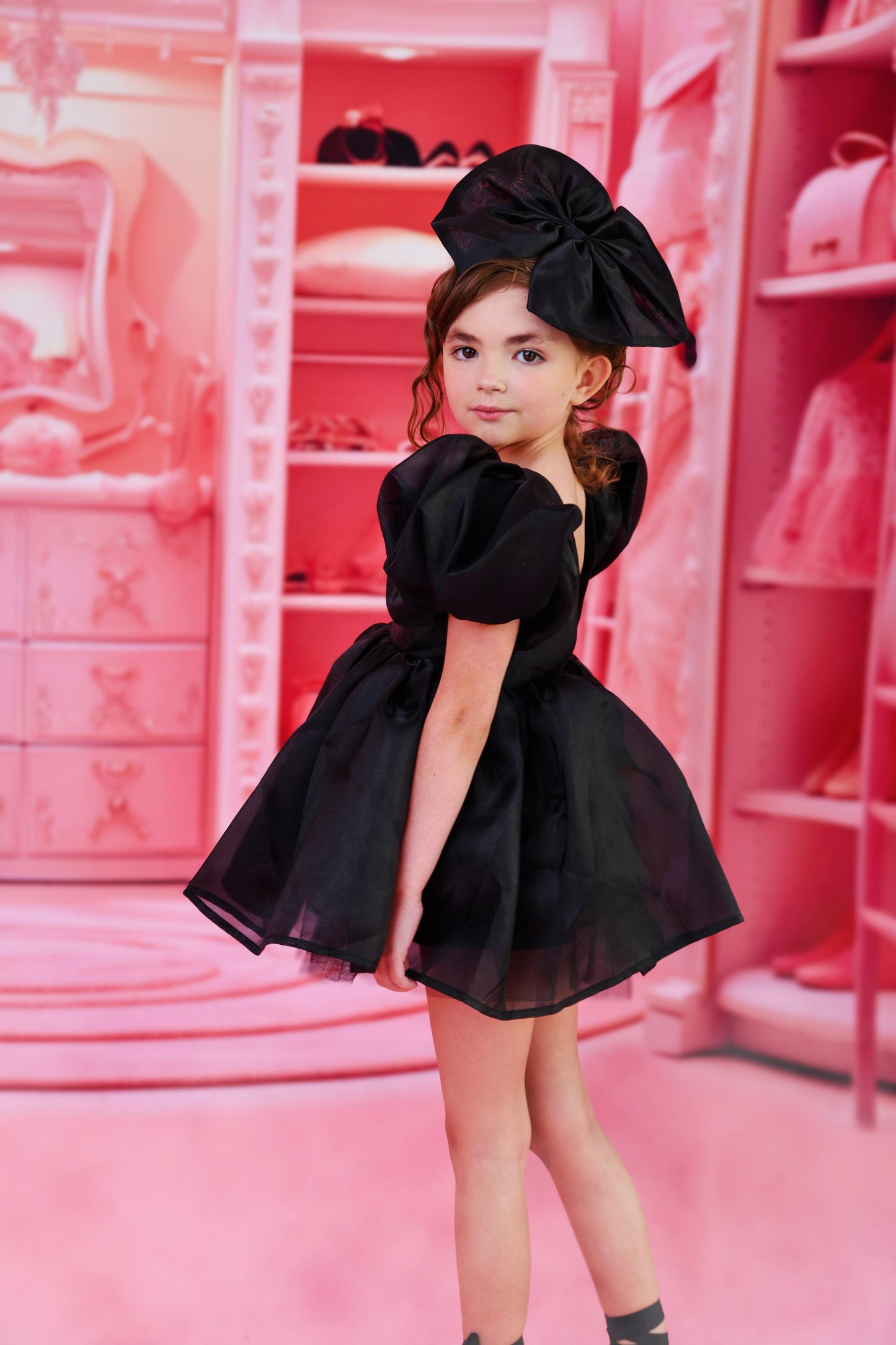 DOLLY WORLD BIG ORGANZA HAIR BOW black