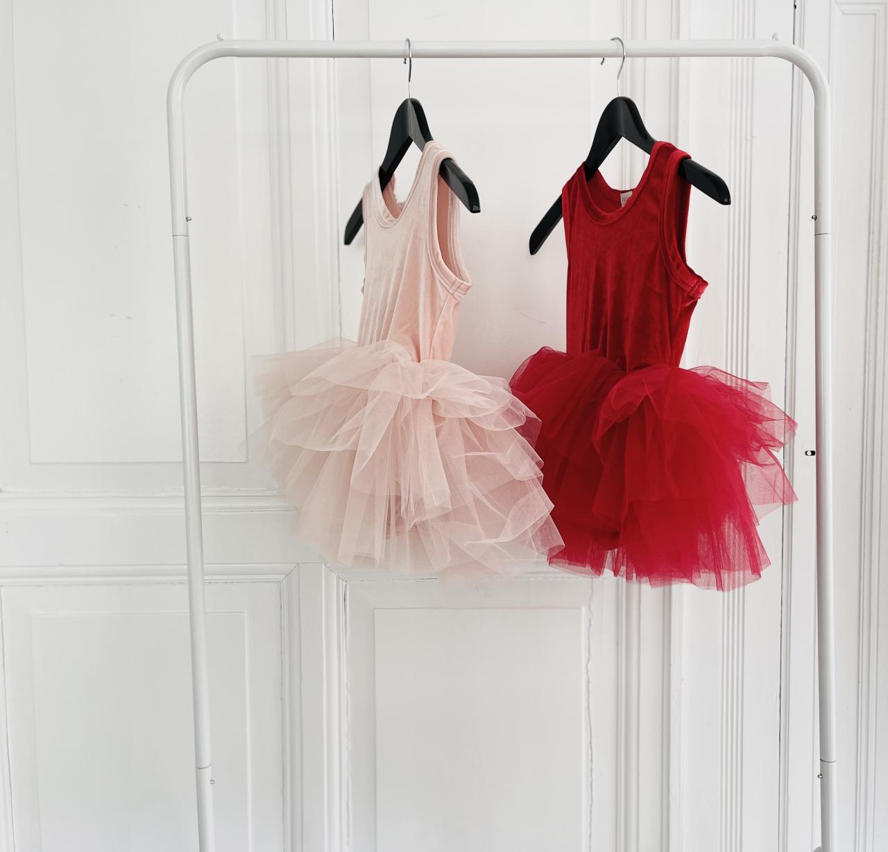DOLLY TIMELESS VELVET TUTU DRESS red