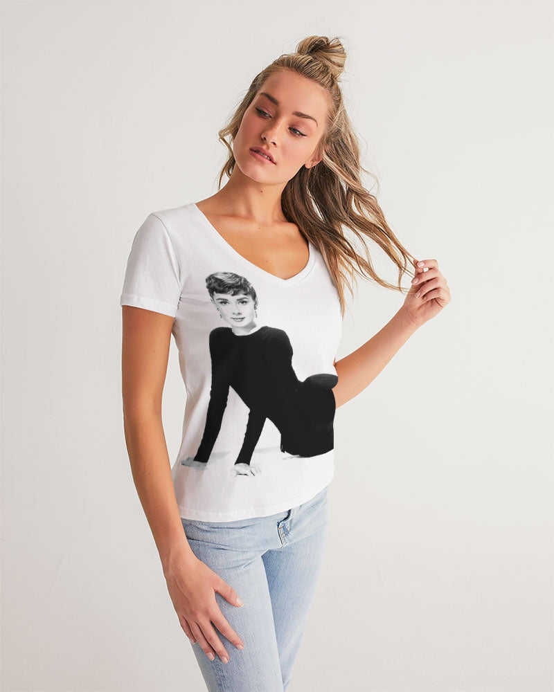 DOLLY's icon Audrey Hepburn Women's V-Neck Tee