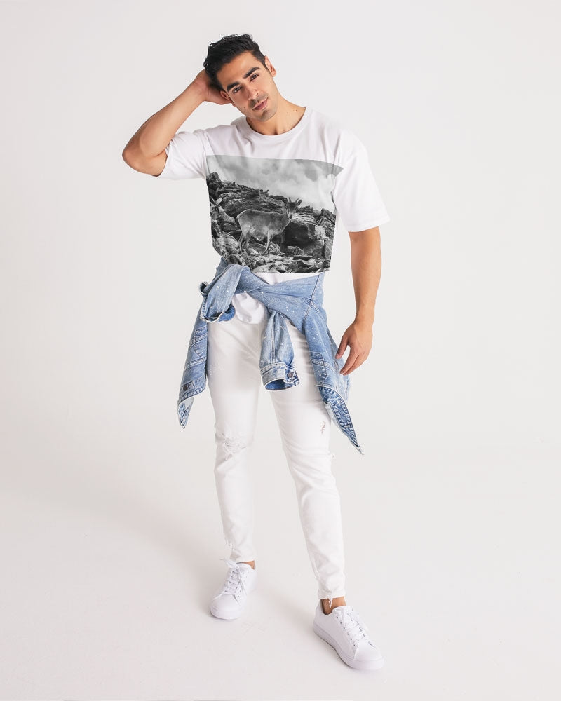 DASH CAMO CAPRICORN Men's Premium Heavyweight Tee