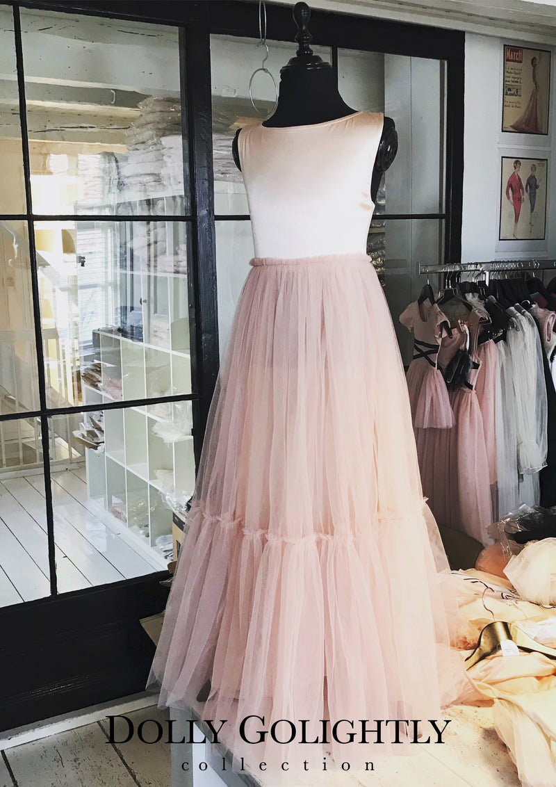 DOLLY GOLIGHTLY Desayuno en Tiffany's VESTIDO MAXI DE SATÉN CON TUTÚ ballet pink