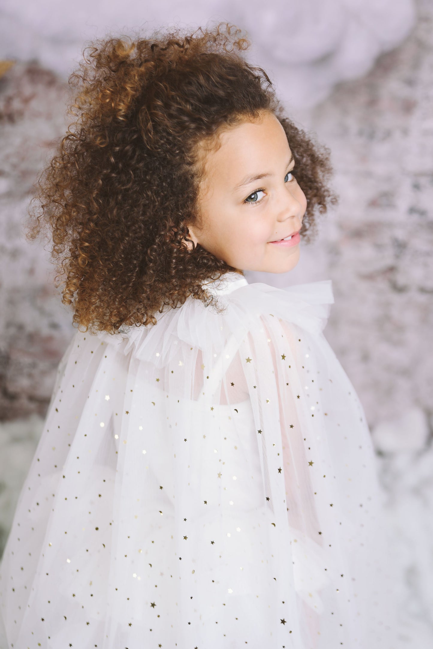 DOLLY® STARS & MOON ⭐️ 🌙 TULLE CAPE white