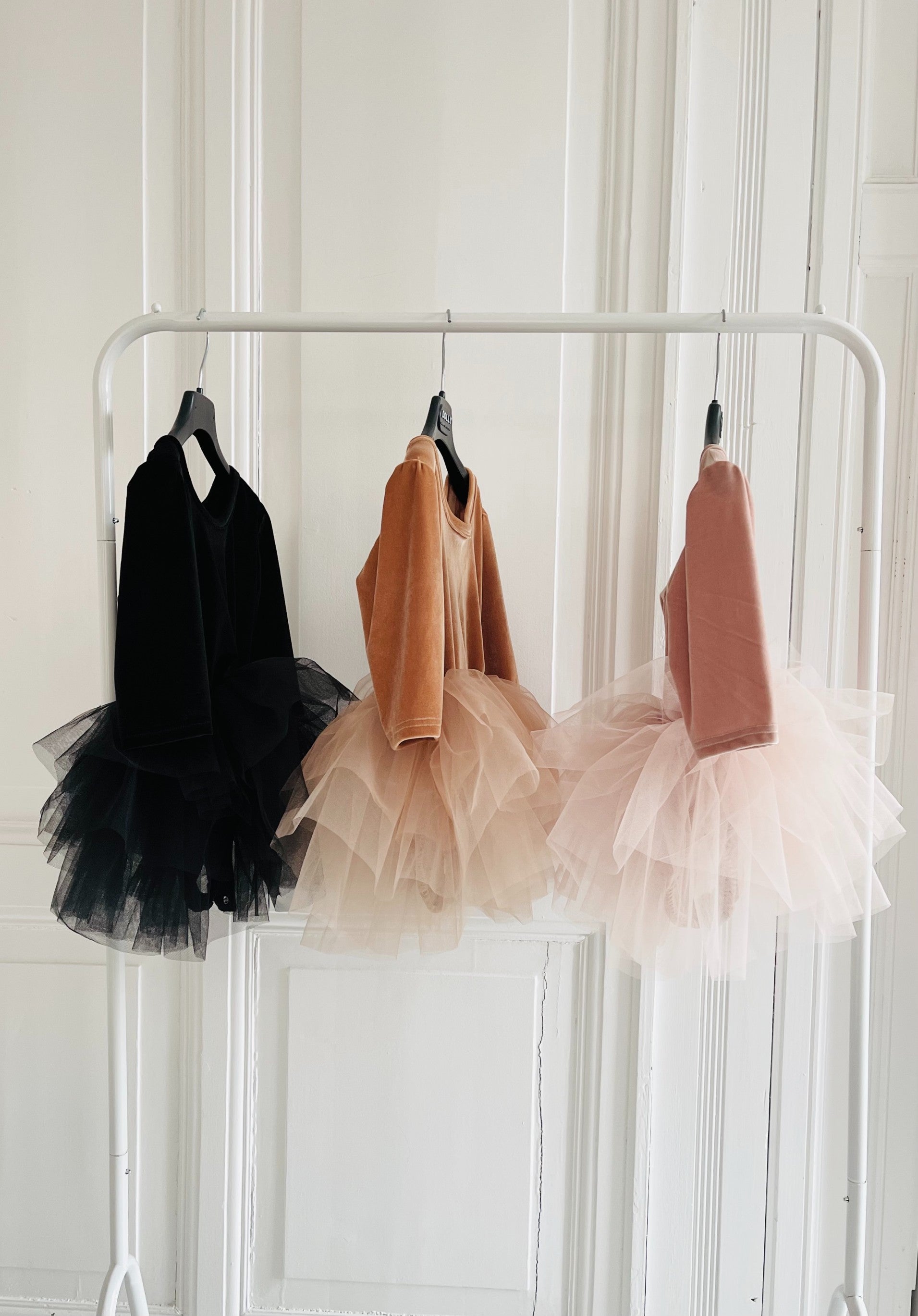 DOLLY VELVET PLANET TUTU DRESS caramel