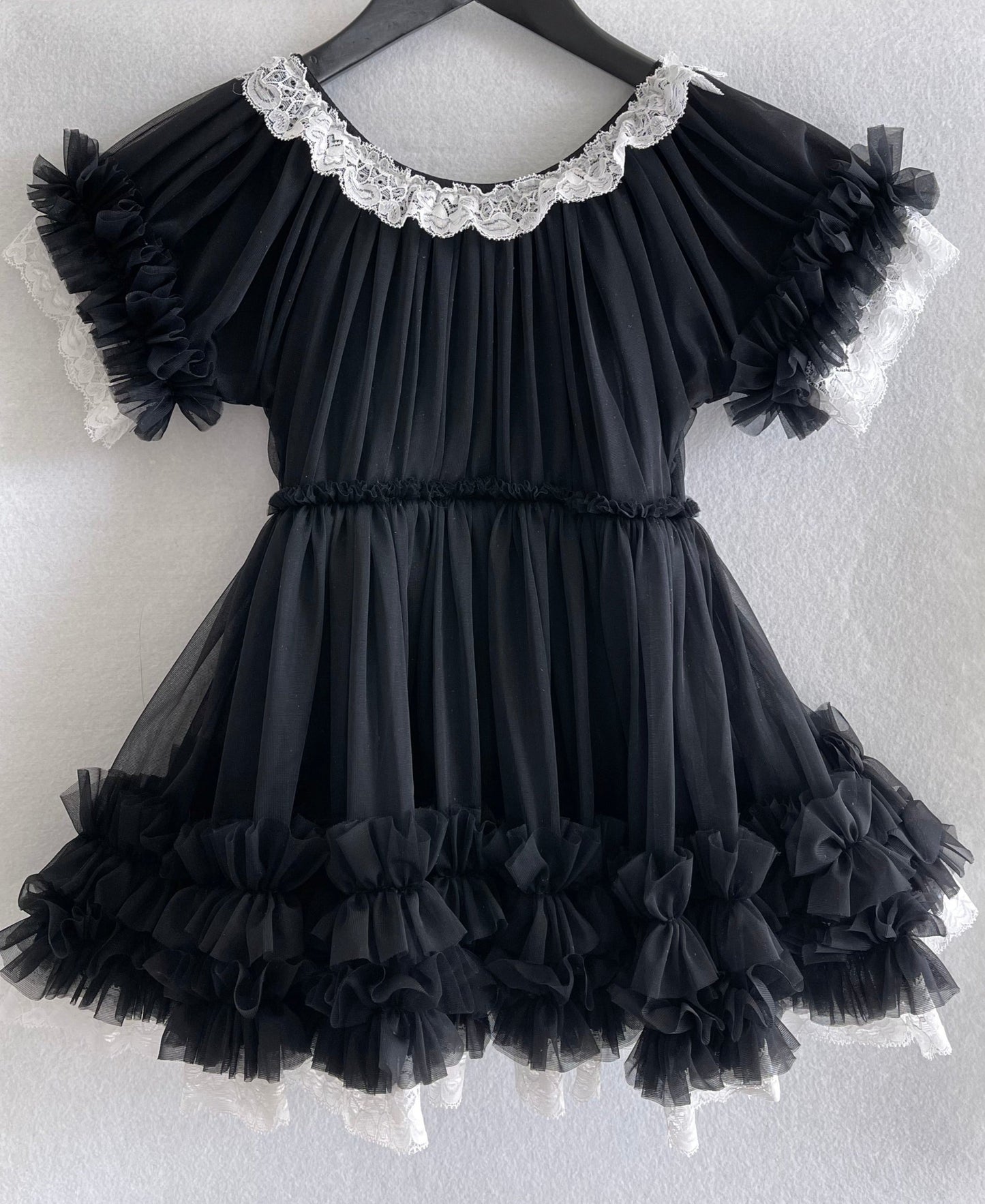 VESTIDO CON VOLANTES DOLLY by Le Petit Tom ® rosa ballet