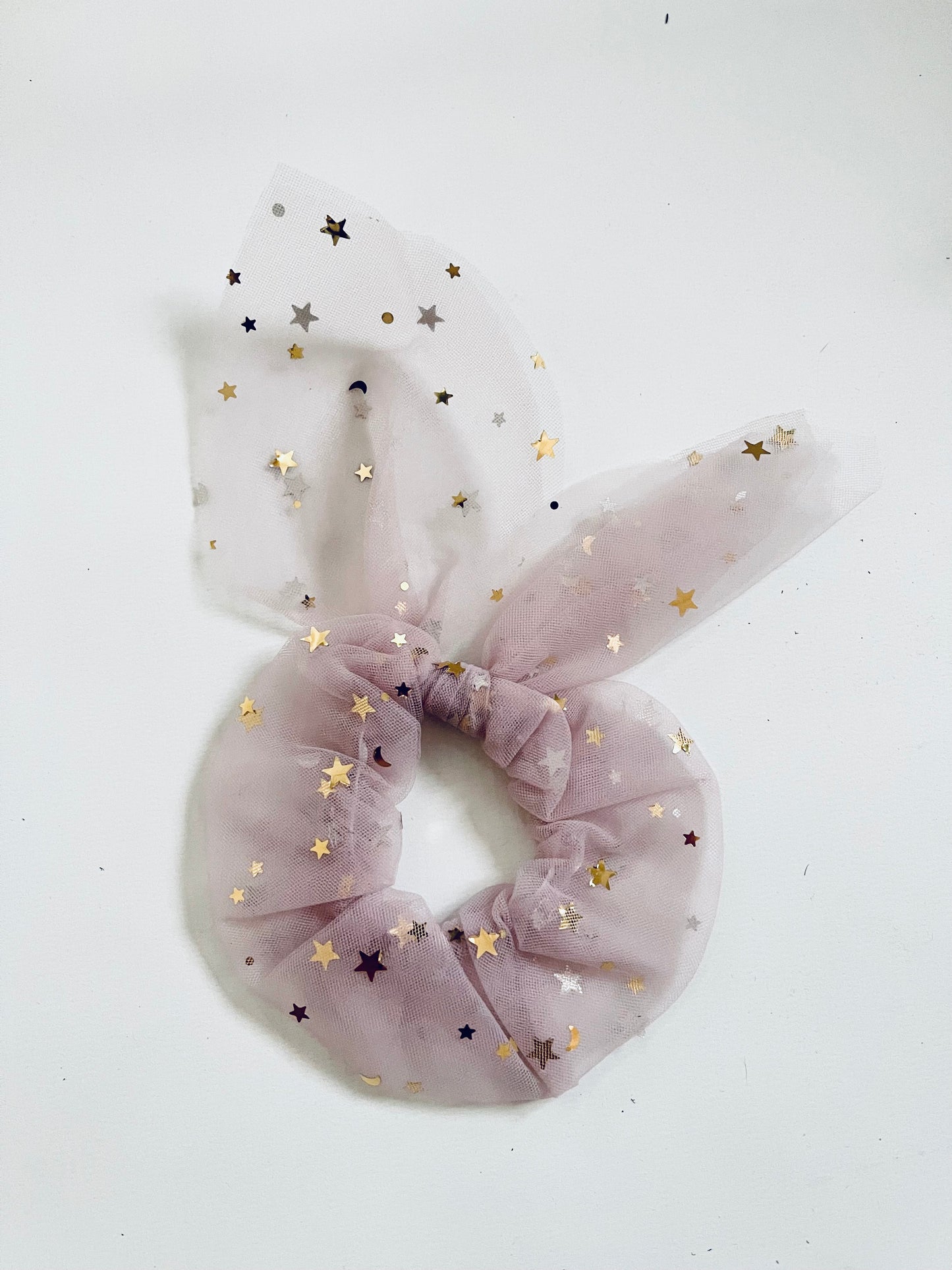 DOLLY® ESTRELLAS Y LUNA ⭐️ 🌙 TUL HAIR SCRUNCHIE polvoriento violeta