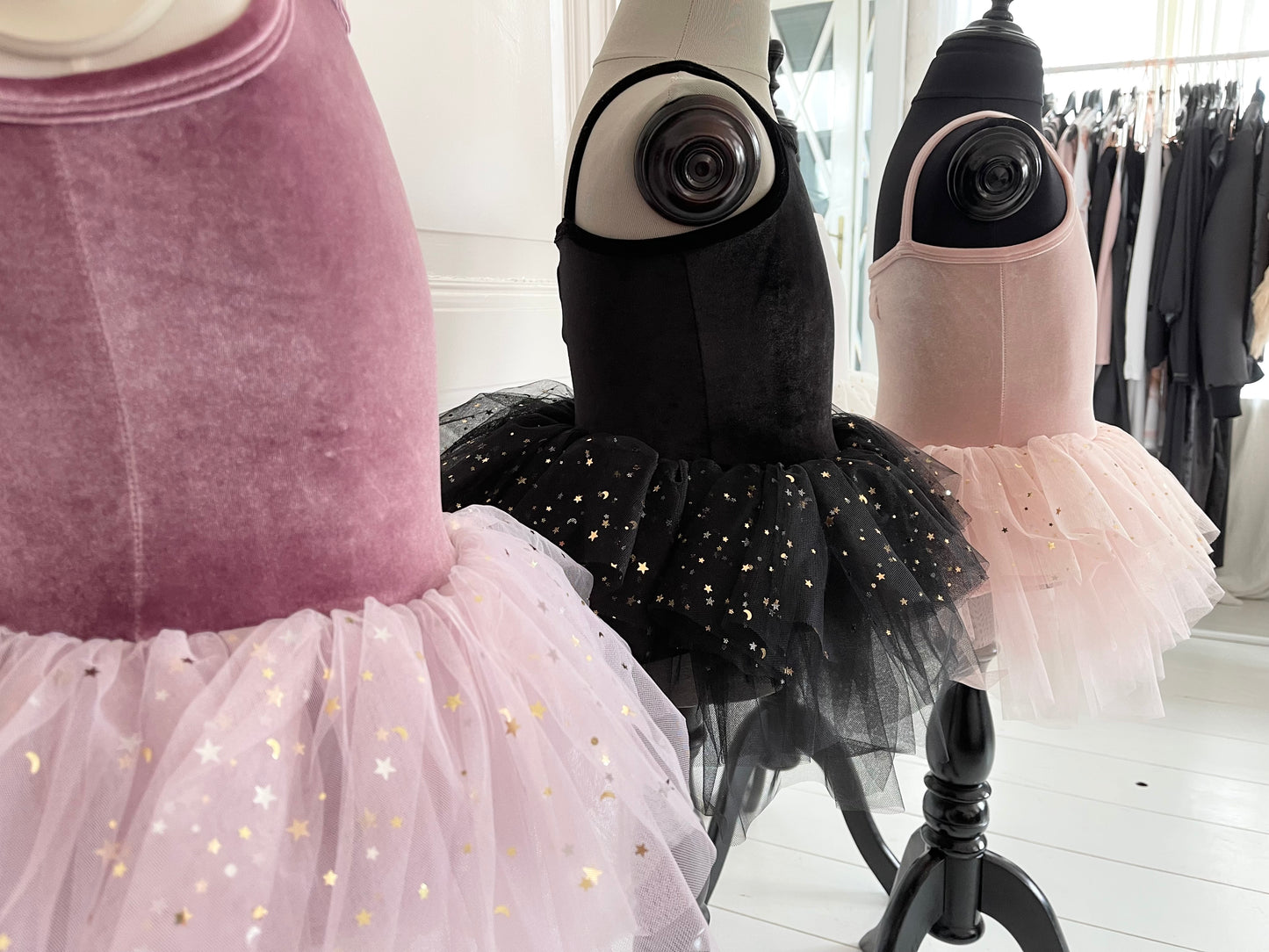 VESTIDO DE TUTU CON LEOTARD DE TERCIOPELO DOLLY® CON ESTRELLAS Y LUNA ⭐️ 🌙 TUL negro