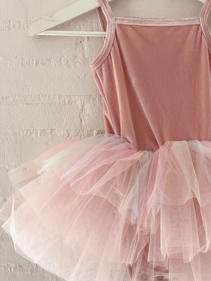 VESTIDO DE TUTU DE LEOTARD DE TERCIOPELO CON ESTRELLAS Y LUNA ⭐️ 🌙 TUL rosa ballet DOLLY®