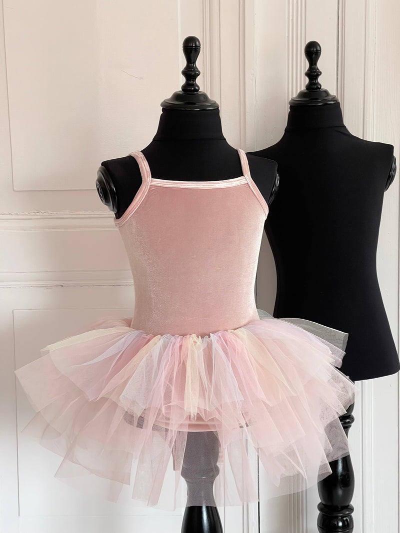 VESTIDO DE TUTU DE LEOTARD DE TERCIOPELO CON ESTRELLAS Y LUNA ⭐️ 🌙 TUL rosa ballet DOLLY®