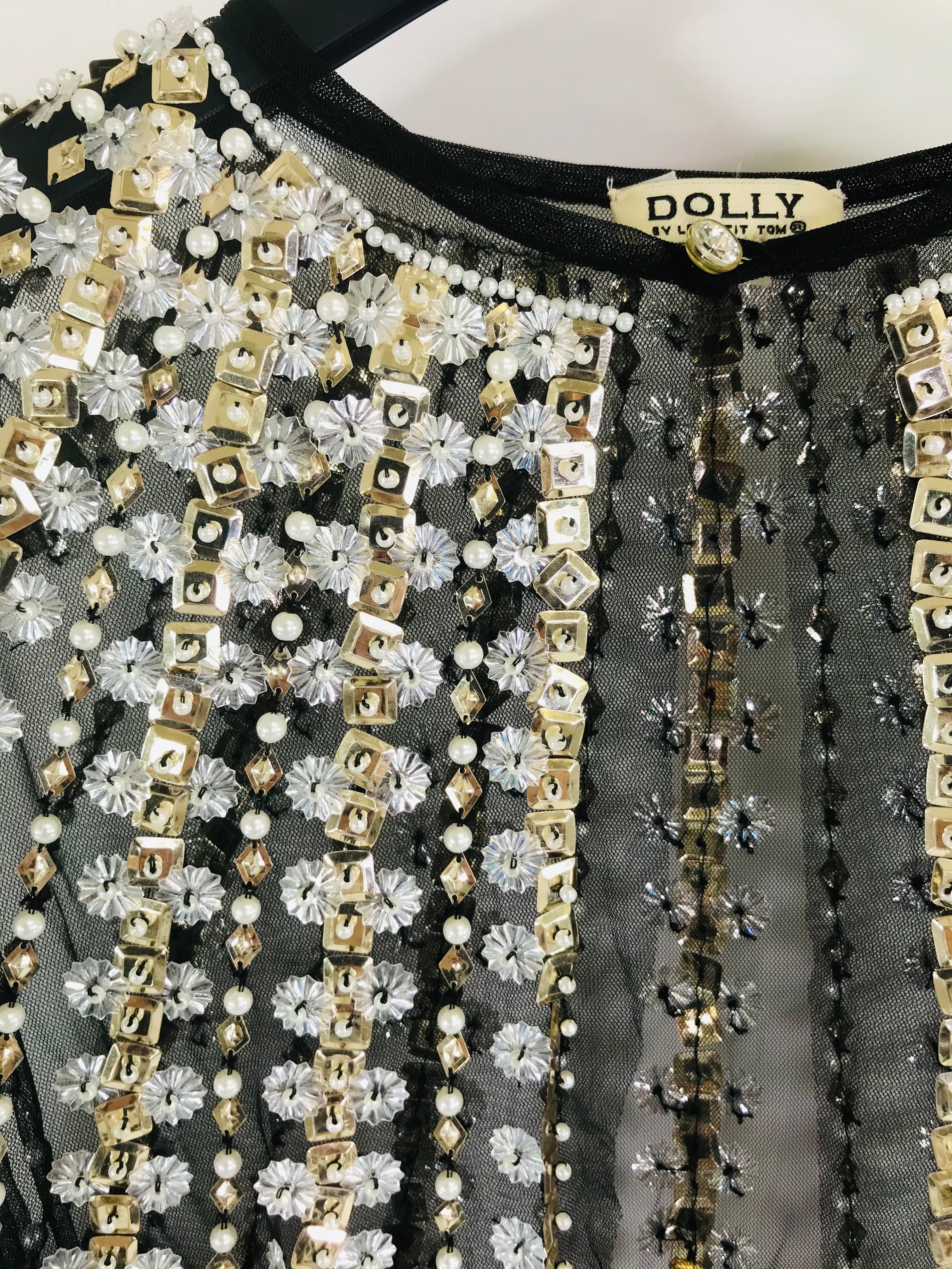 DOLLY GOLIGHTLY BREAKFAST @ TIFFANY'S 'brillante' maxicapa negra